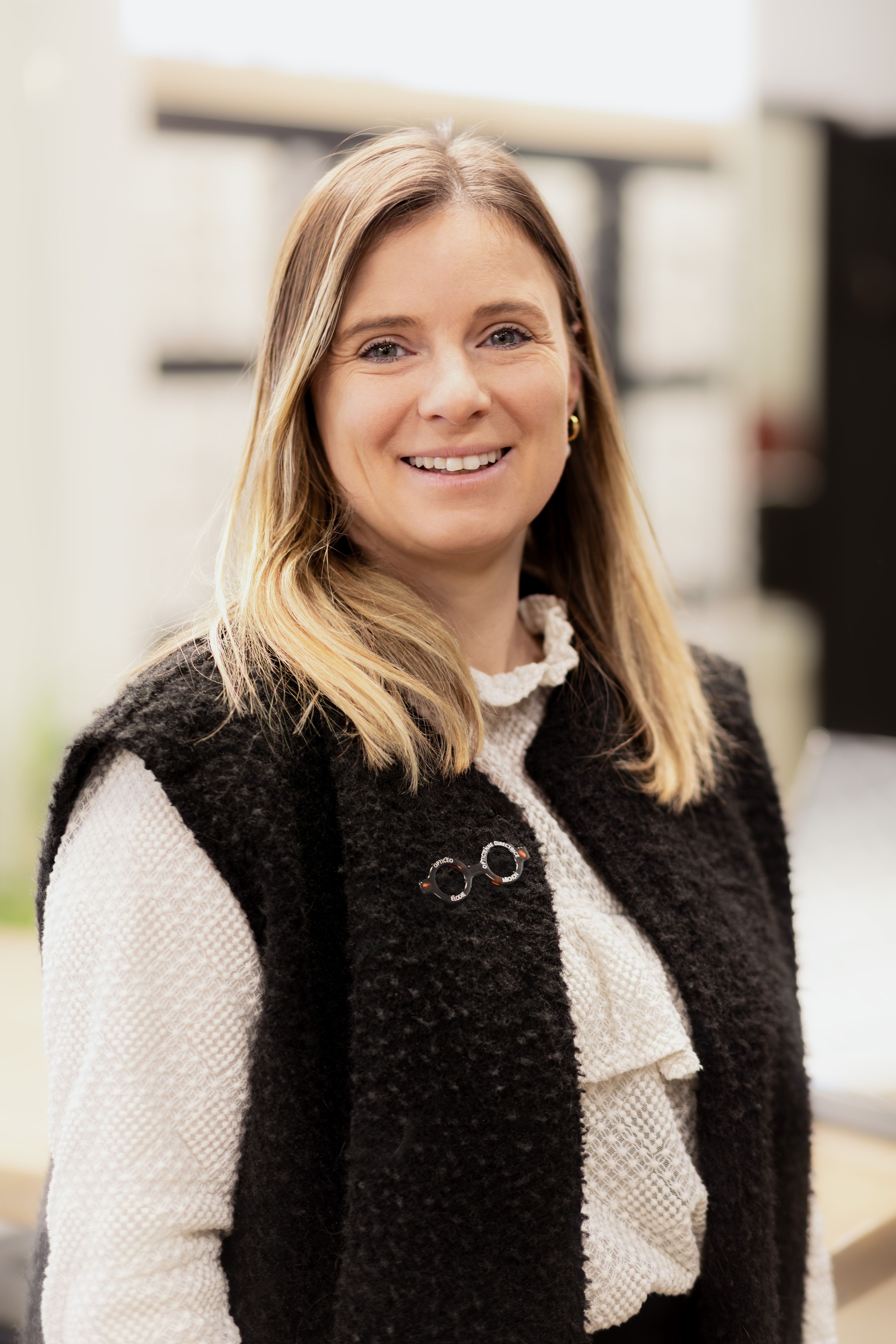 Elodie Michon, Opticienne