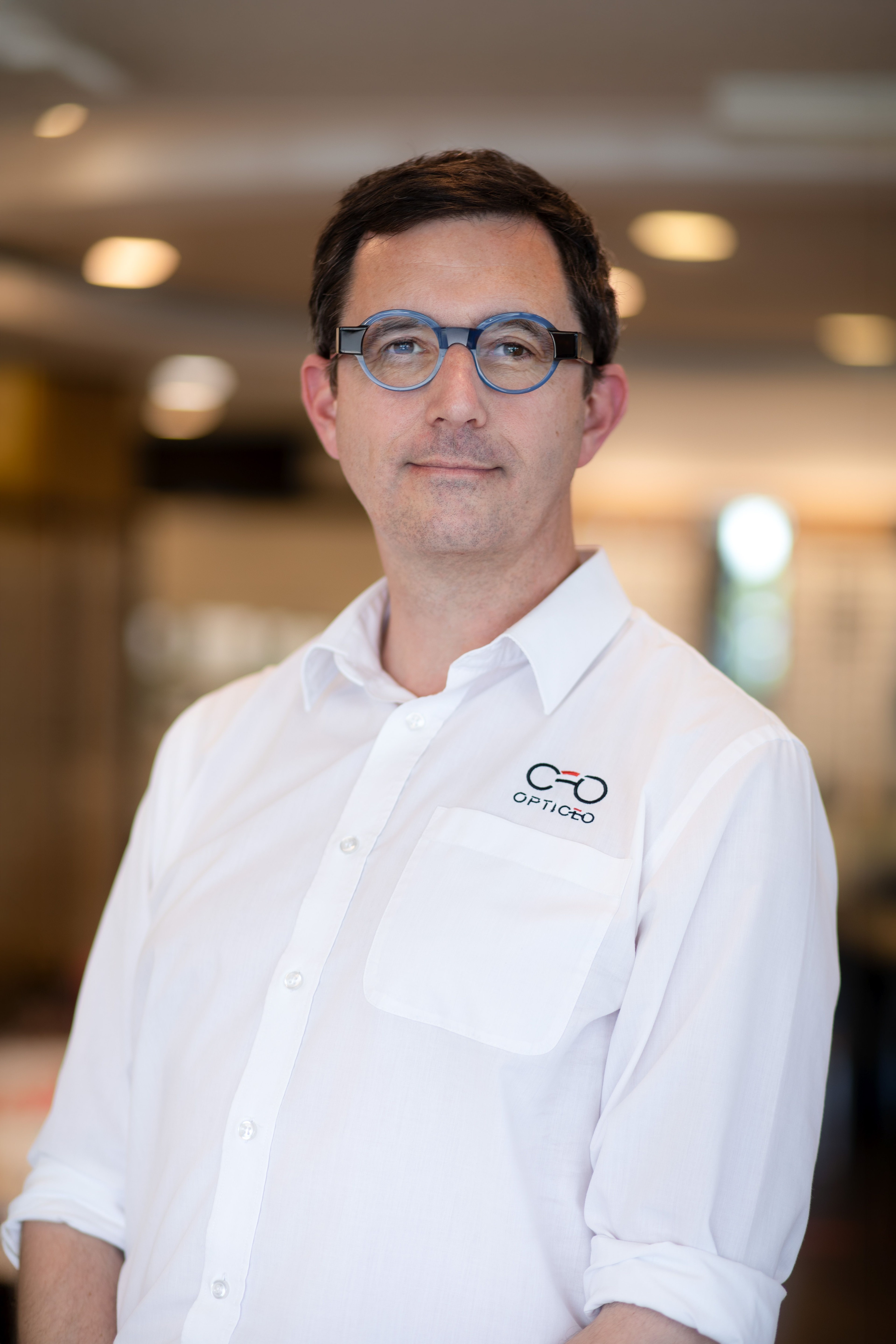 Gaetan Bigard, Opticien