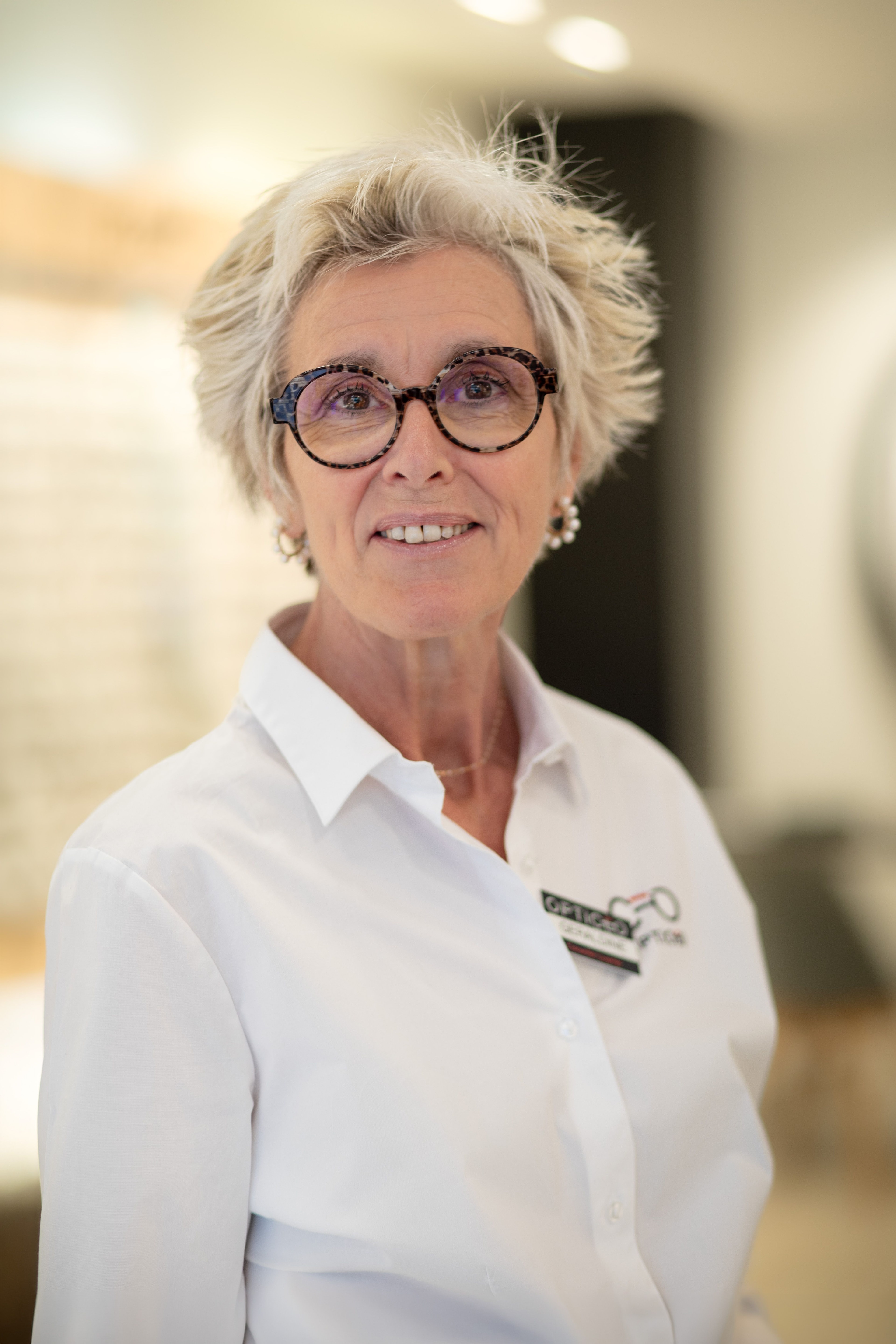 Géraldine Guyot-Defresne , Opticienne